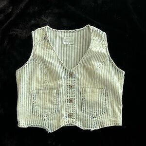 Cream and White Cropped Button Down Top